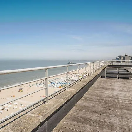 Penthouse For 4 People With Seaview